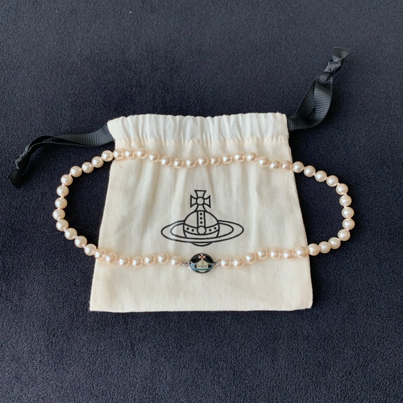 Vivienne Westwood Jewelry - Vivienne Westwood Loelia Necklace